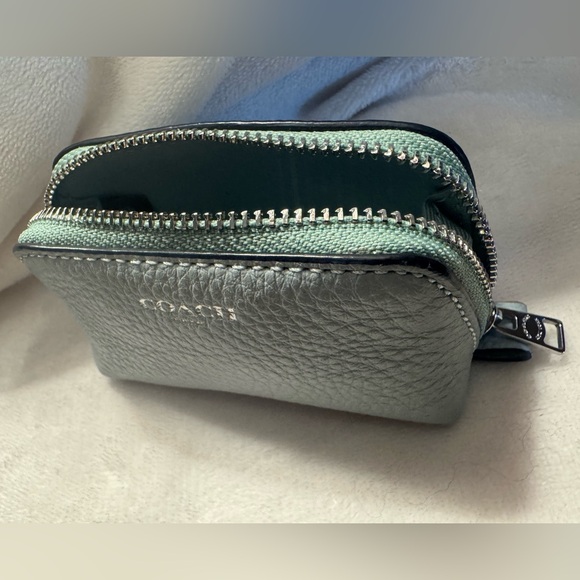 Coach Light Blue Coin Bag - Picture 8 of 10